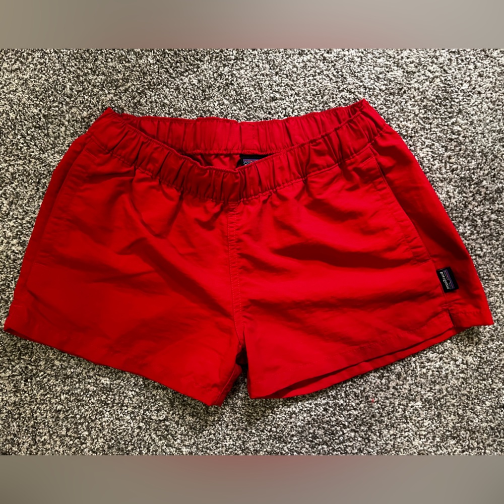 Patagonia Women’s Barely Baggies Short 2 1/2”